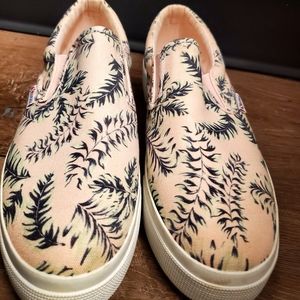 Suprega Women's  2398 Fantasy cotton platform slip Ons Size 8